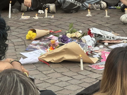 Fans se reúnen para homenajear a Liam Payne en Argentina