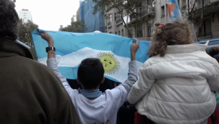 Marcha pro vida en Buenos Aires con participación de familias y consignas 'de las dos vidas'